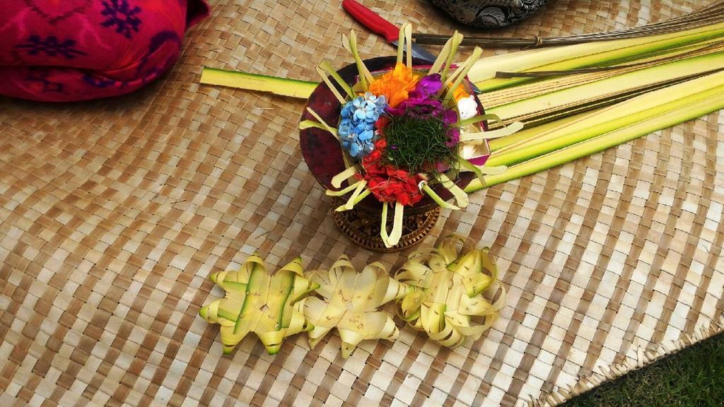 Saka Village Resort Ubud Bagian luar foto