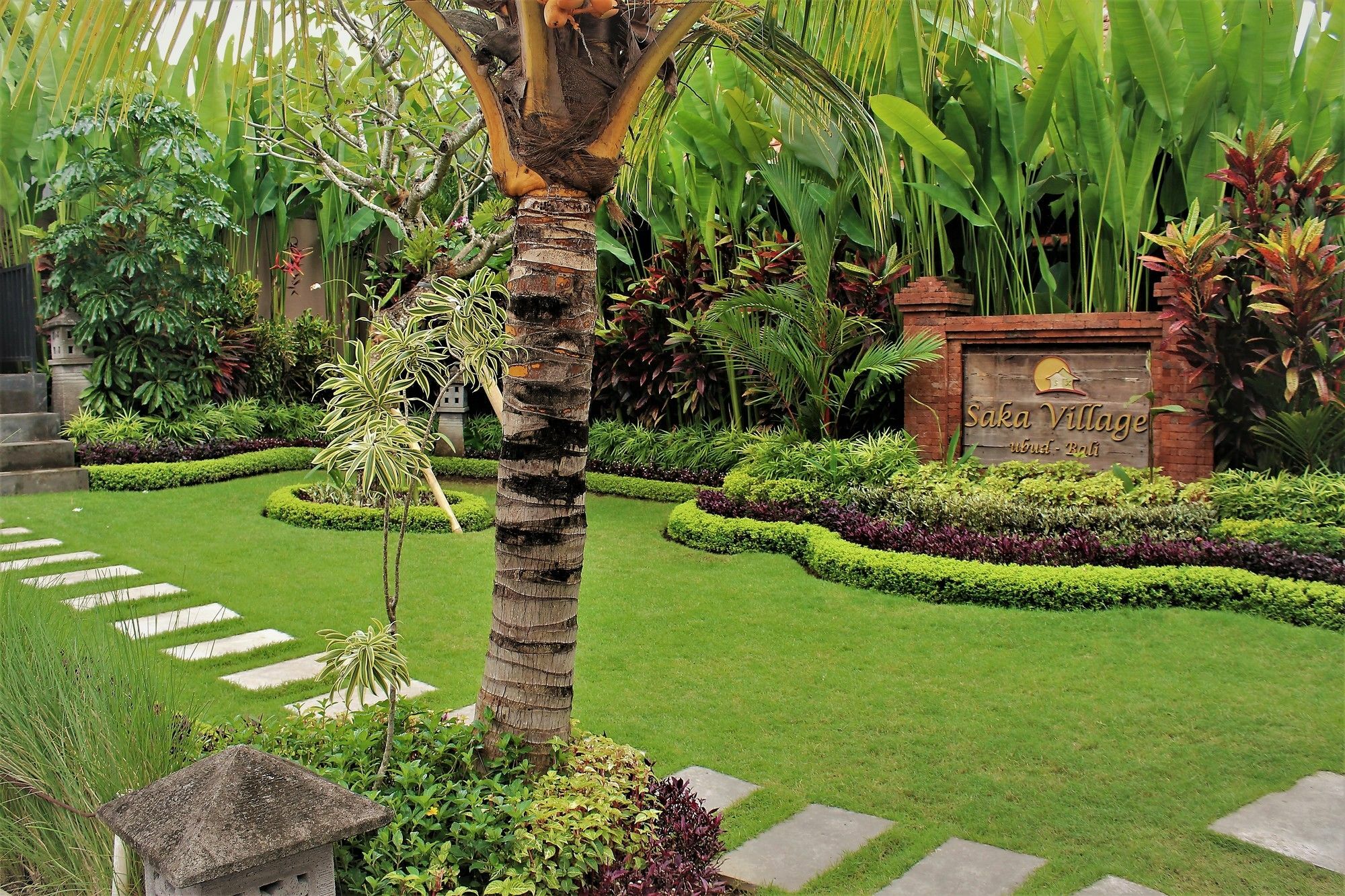 Saka Village Resort Ubud Bagian luar foto